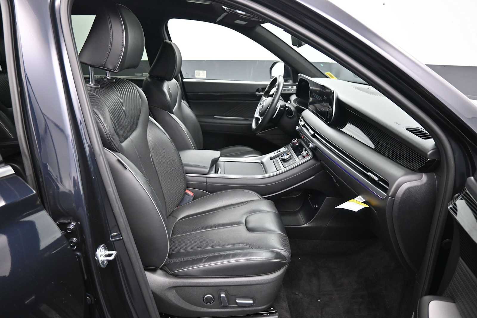 Used 2024 Hyundai Palisade Calligraphy AWD/4WD image 27
