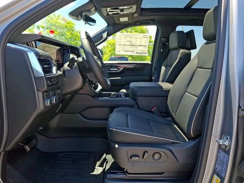 New 2026 GMC Yukon Elevation w/ Elevation Premium Package AWD/4WD image 10