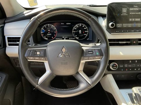 Used 2022 Mitsubishi Outlander SEL AWD/4WD image 16