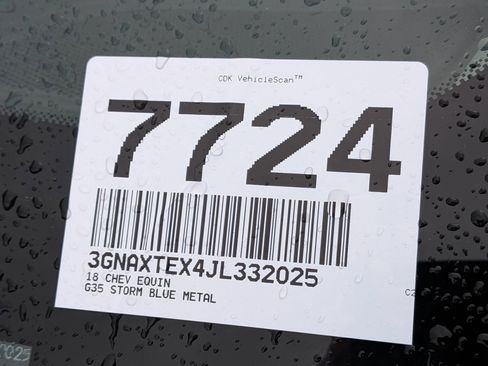 Used 2018 Chevrolet Equinox LT image 32