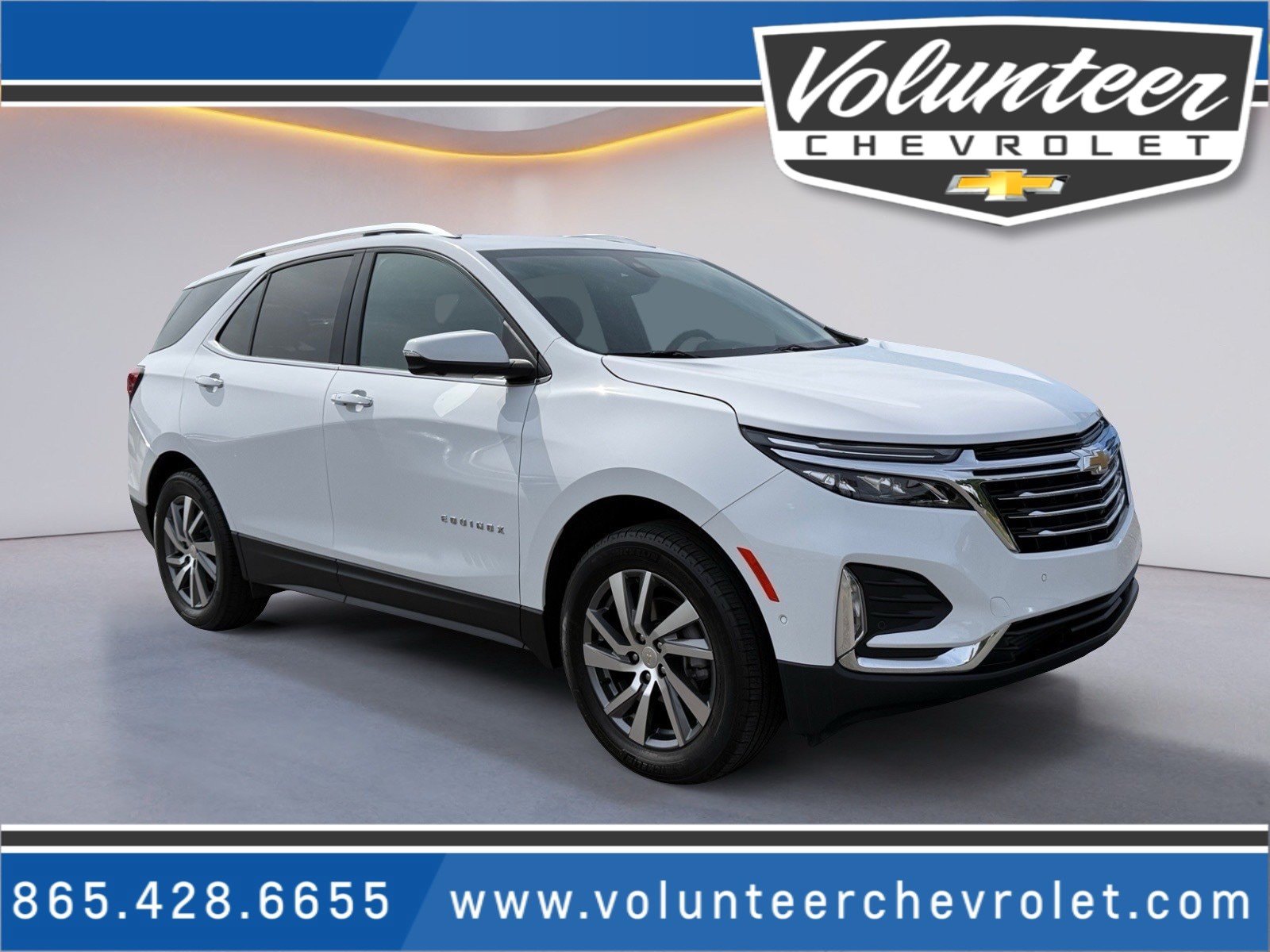 Used 2023 Chevrolet Equinox Premier AWD/4WD image 1
