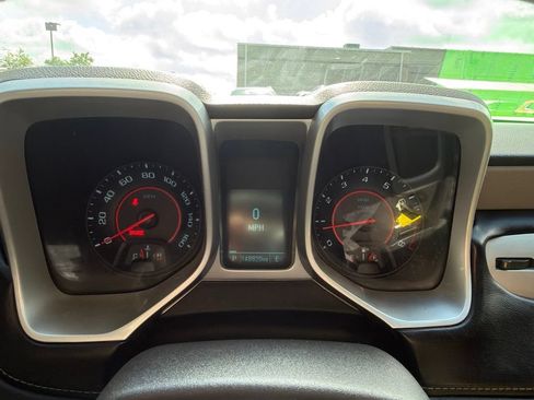 Used 2012 Chevrolet Camaro LS RWD image 9