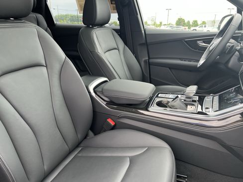 Certified 2025 Audi Q7 3.0T Premium Plus w/ Premium Plus Package AWD/4WD image 35