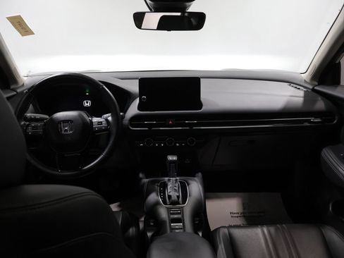Used 2025 Honda HR-V EX-L image 16