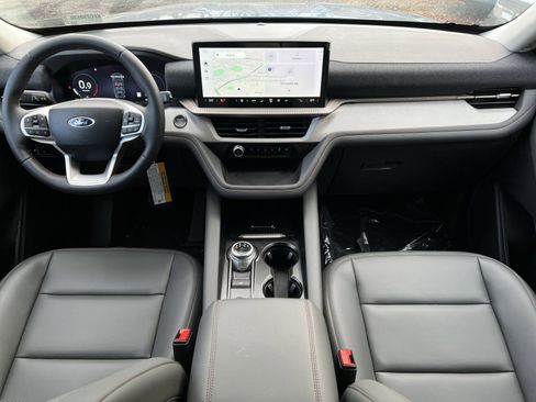 New 2025 Ford Explorer Active w/ Active Comfort Package image 23
