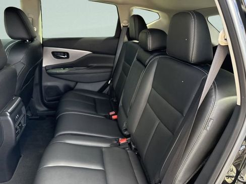 Certified 2024 Nissan Murano SV image 23