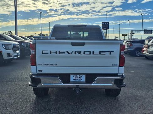 Used 2020 Chevrolet Silverado 1500 LTZ w/ LTZ Plus Package image 19