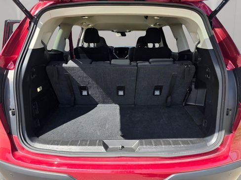 Used 2025 Subaru Ascent Premium AWD/4WD image 9