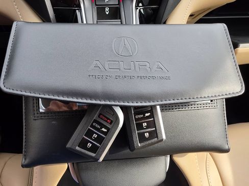 Used 2023 Acura RDX w/ Technology Package AWD/4WD image 40