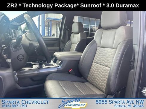 Used 2024 Chevrolet Silverado 1500 ZR2 w/ Technology Package AWD/4WD image 17