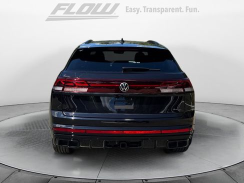 New 2026 Volkswagen Atlas SE image 5