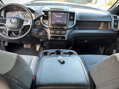 Used 2022 RAM 2500 Big Horn AWD/4WD image 29