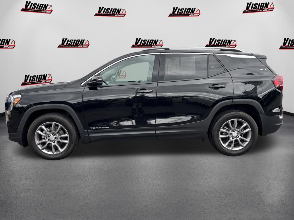 Used 2023 GMC Terrain SLT AWD/4WD image 8