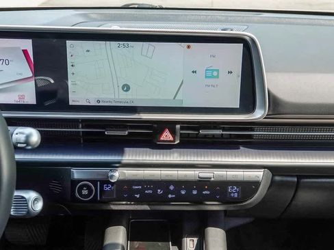 Used 2025 Hyundai Ioniq 6 SE image 12