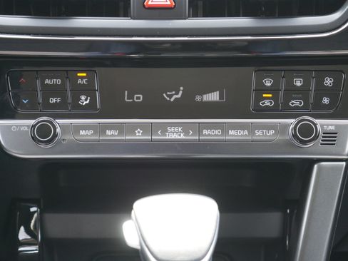 Certified 2025 Kia Seltos S AWD/4WD image 20