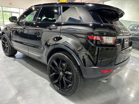 Used 2018 Land Rover Range Rover Evoque SE AWD/4WD image 22