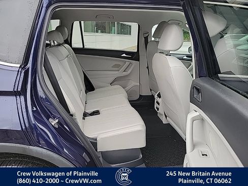 Certified 2023 Volkswagen Tiguan SE AWD/4WD image 15