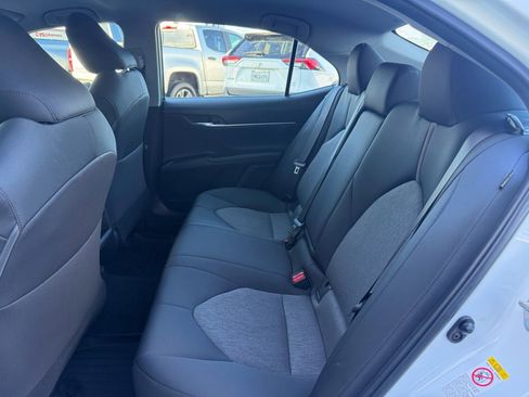 Used 2018 Toyota Camry LE w/ Convenience Package image 24