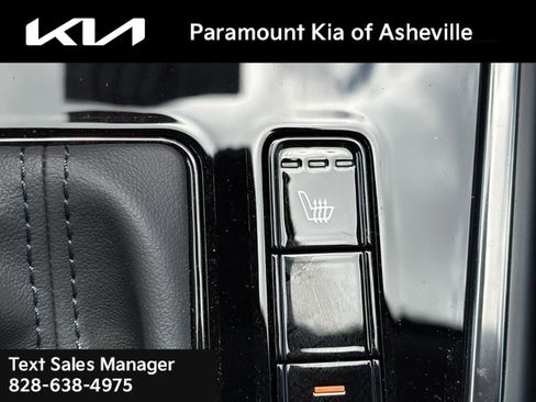 New 2025 Kia Niro EX Touring image 15