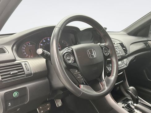 Used 2017 Honda Accord Sport Special Edition image 7