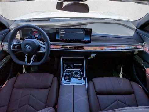 New 2026 BMW 750e xDrive image 16