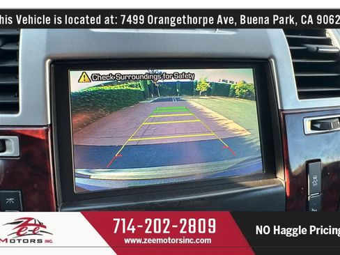 Used 2013 Cadillac Escalade Premium AWD/4WD image 51