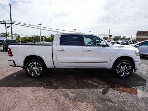 Used 2022 RAM 1500 Limited AWD/4WD image 7