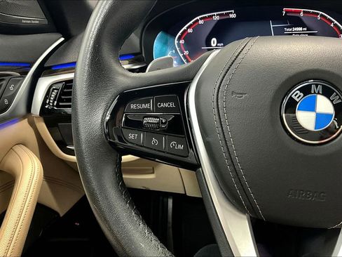 Used 2023 BMW 530i w/ Premium Package image 24