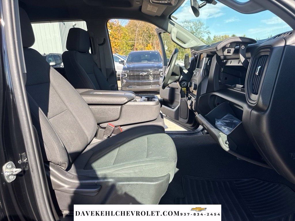 Used 2021 Chevrolet Silverado 2500 Custom w/ Custom Value Package AWD/4WD image 25