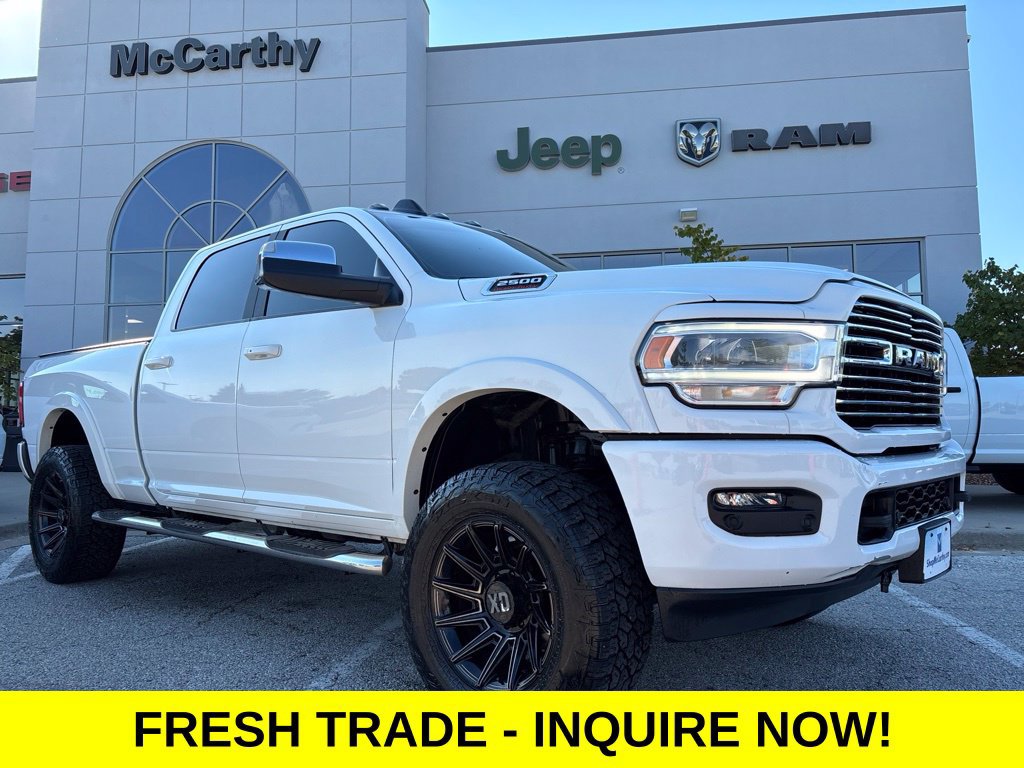 Used 2022 RAM 2500 Laramie AWD/4WD image 1