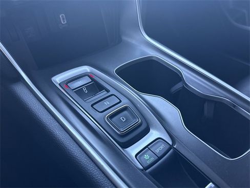 Used 2019 Honda Accord Sport image 19