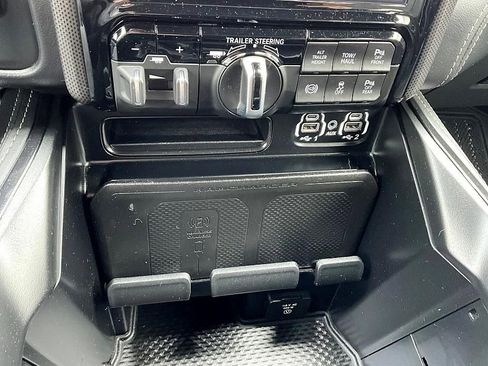 Used 2023 RAM 3500 Limited image 24