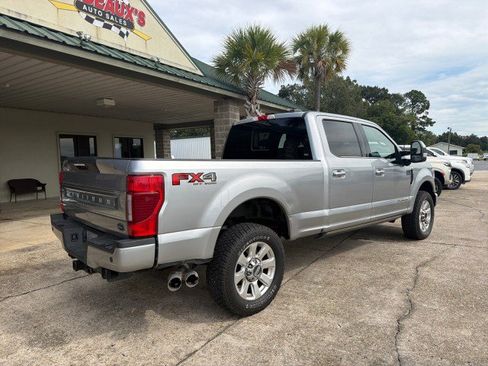 Used 2020 Ford F250 Platinum w/ FX4 Off-Road Package AWD/4WD image 3
