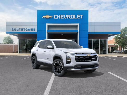 New 2027 Chevrolet Equinox LT w/ Safety and Technology Package FWD image 25