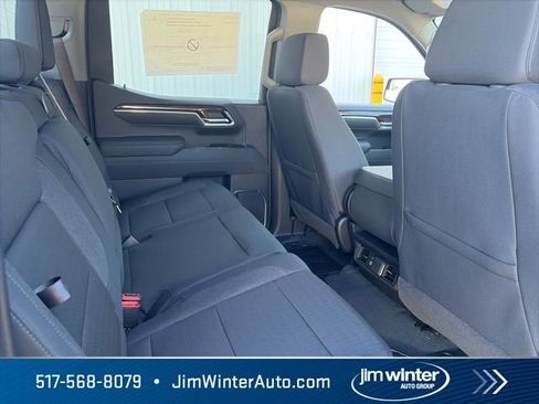 New 2026 GMC Sierra 1500 Elevation image 17