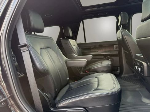 Used 2019 Ford Expedition Limited w/ Equipment Group 301A image 34