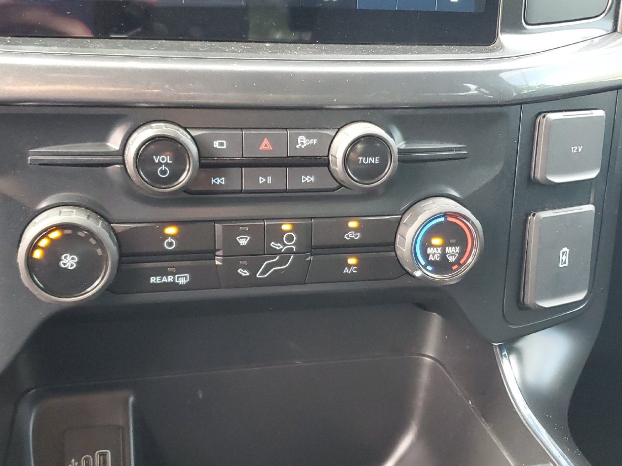 Used 2025 Ford F150 STX w/ Equipment Group 200A RWD image 23