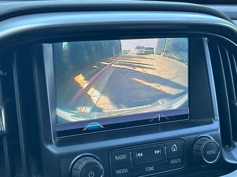 Used 2018 Chevrolet Colorado ZR2 w/ ZR2 Dusk Special Edition AWD/4WD image 21
