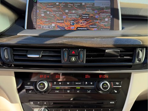 Used 2015 BMW X5 xDrive35i AWD/4WD image 15