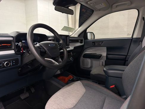 Certified 2023 Ford Maverick XLT FWD image 6