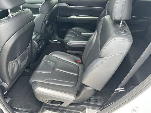 Used 2022 Hyundai Palisade SEL w/ Premium Package FWD image 22