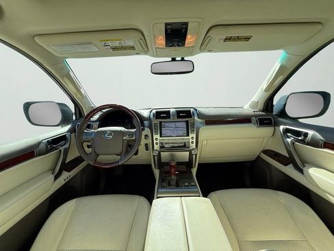 Used 2013 Lexus GX 460 image 9