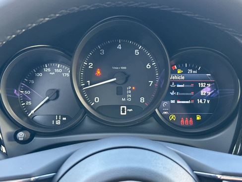 New 2026 Porsche Macan AWD/4WD image 28