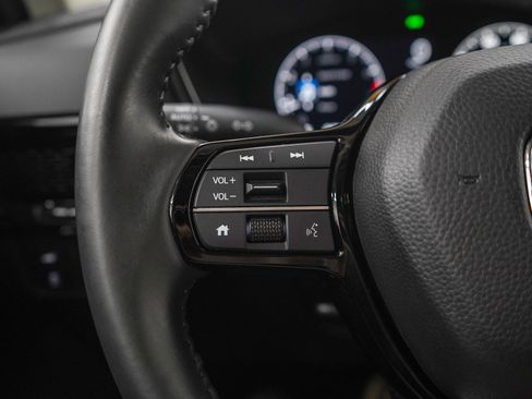 Used 2024 Honda CR-V EX-L image 25