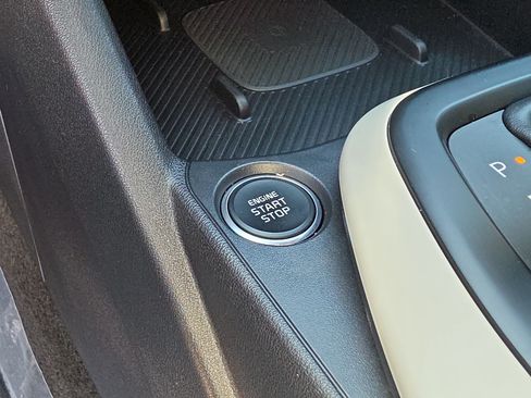 Certified 2025 Kia K4 GT-Line FWD image 26