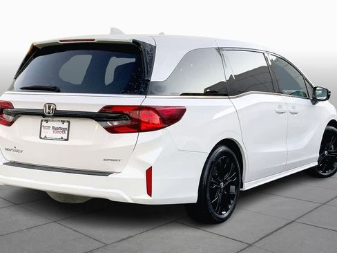 Used 2025 Honda Odyssey Sport-L image 12