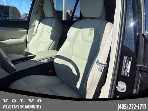 Certified 2024 Volvo XC90 B5 Core image 8