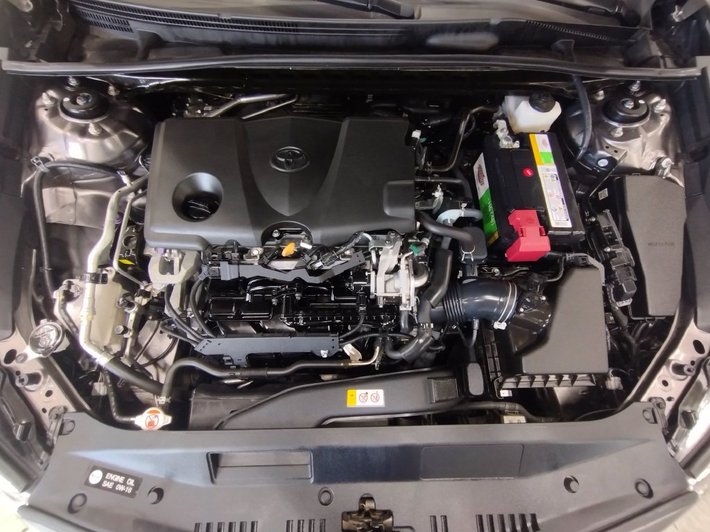 Used 2018 Toyota Camry LE FWD image 7