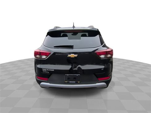 Used 2023 Chevrolet TrailBlazer LT w/ Convenience Package image 7