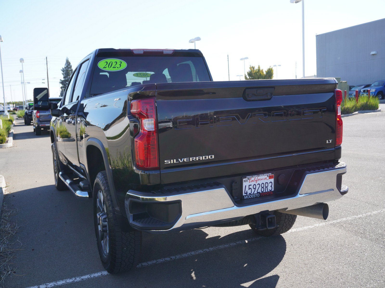Used 2023 Chevrolet Silverado 2500 LT AWD/4WD image 11